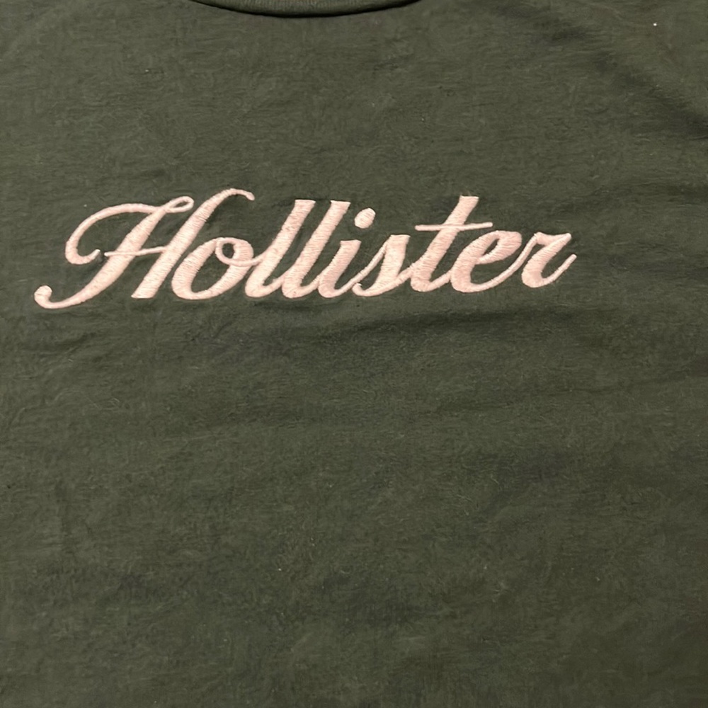 100% cotton hollister women’s long sleeve t-shirt Medium